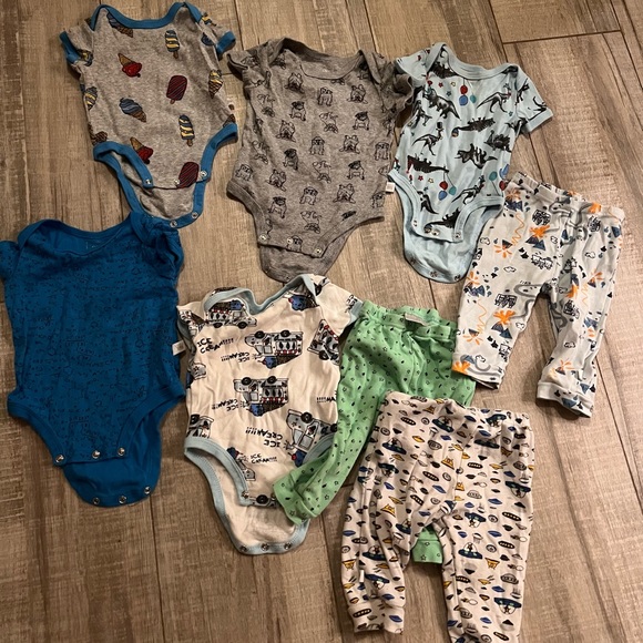 Rosie Pope Onesie x Leggings x Lot 6-9 month